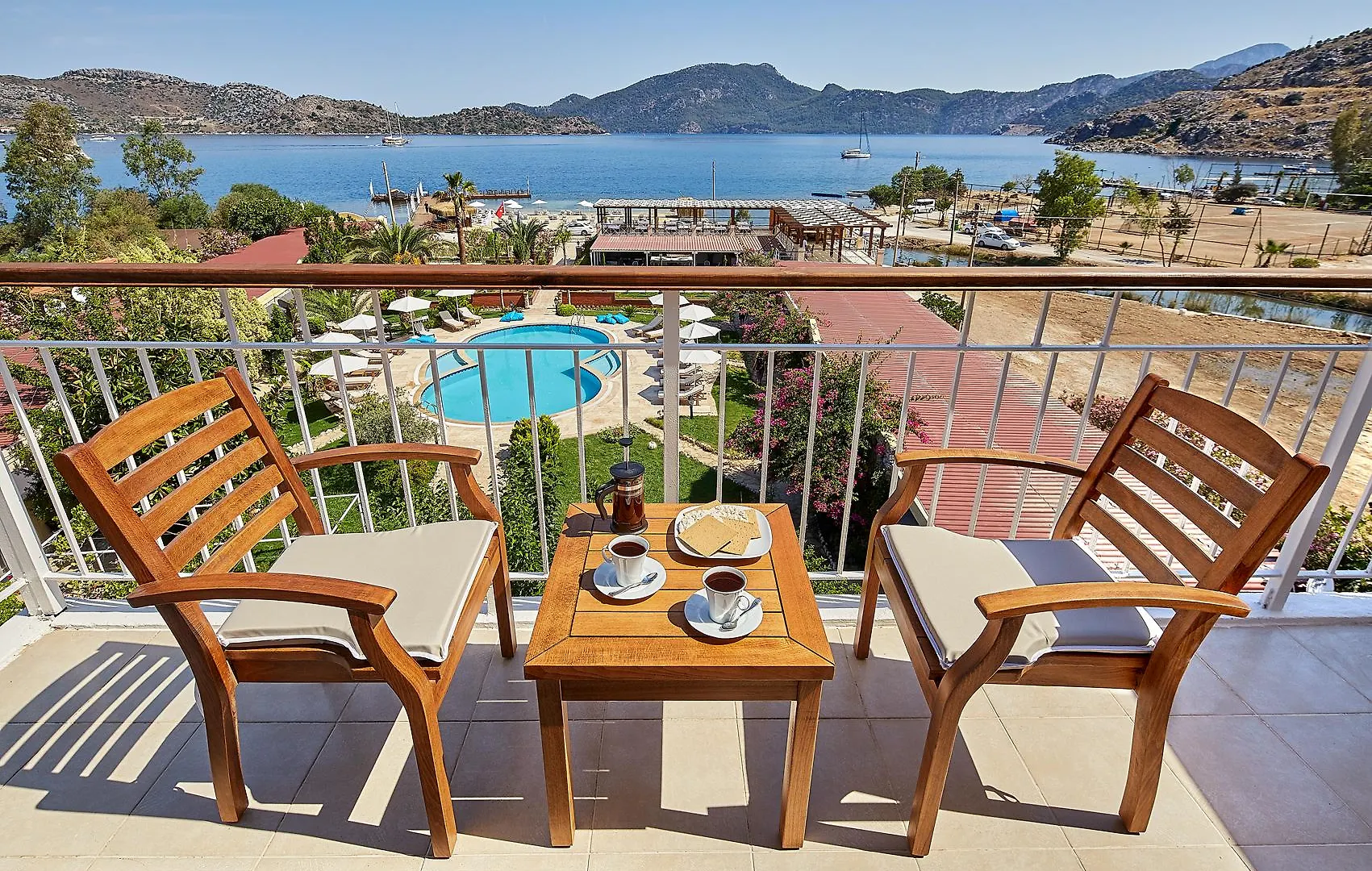 Fi Light Solto Boutique Beach Hotel contacts